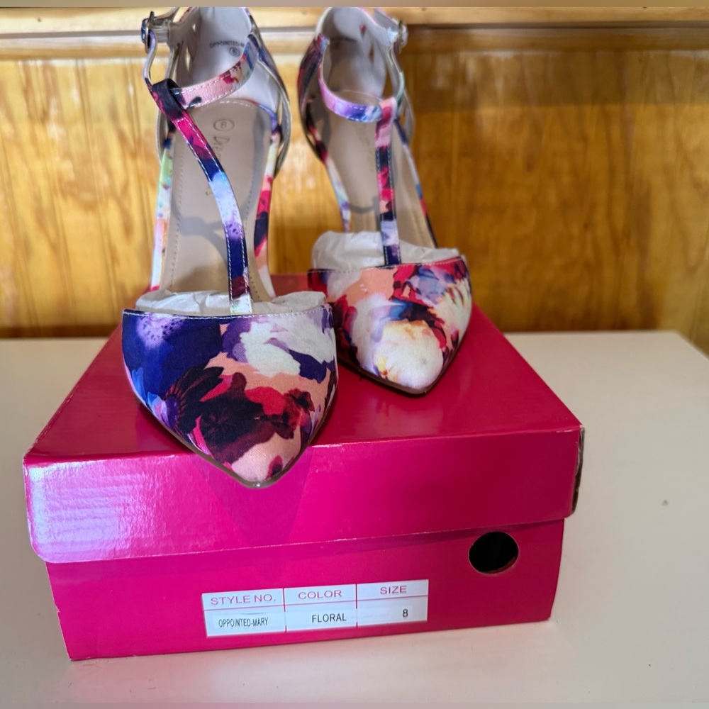 Dream Pairs Vibrant Floral T-Strap Heels